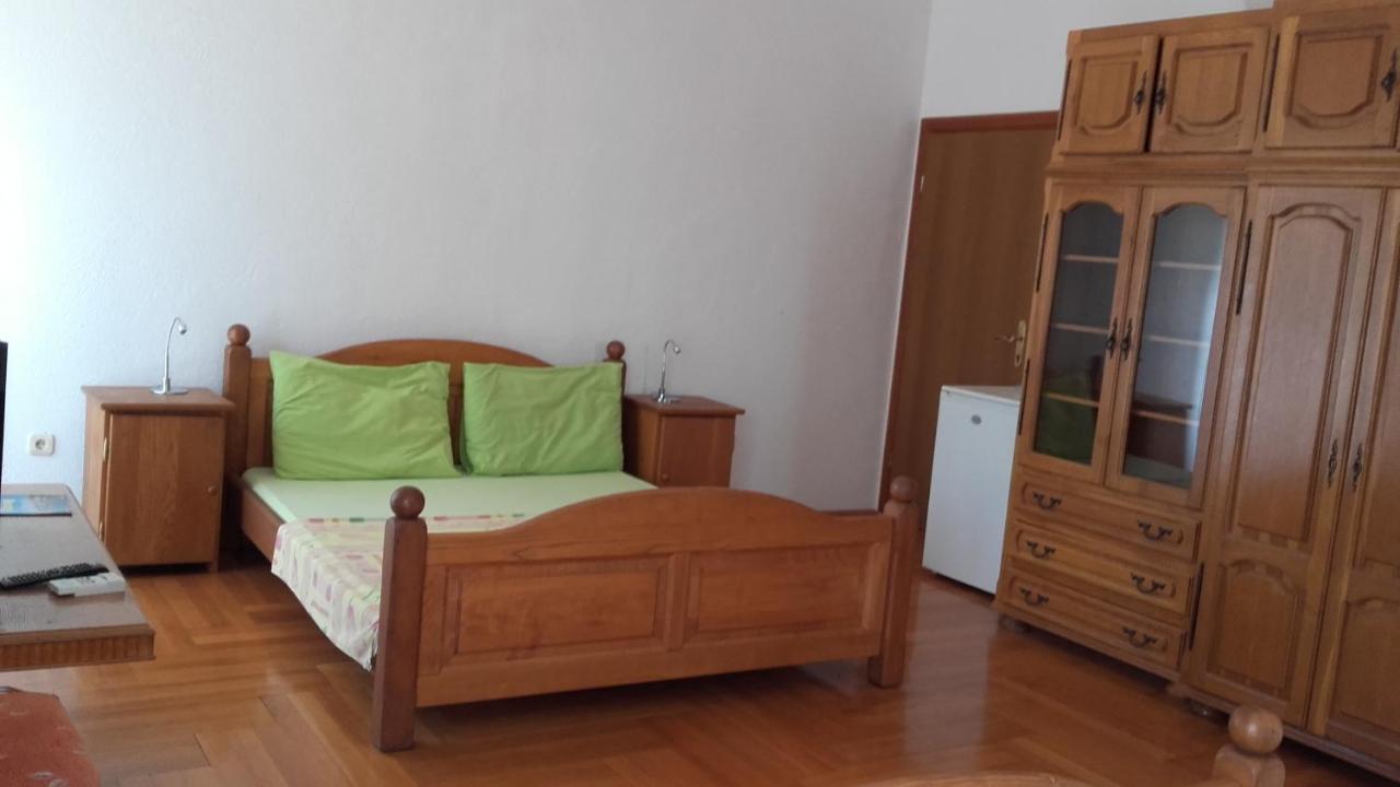 Villa Mateja Donji Okrug  Buitenkant foto