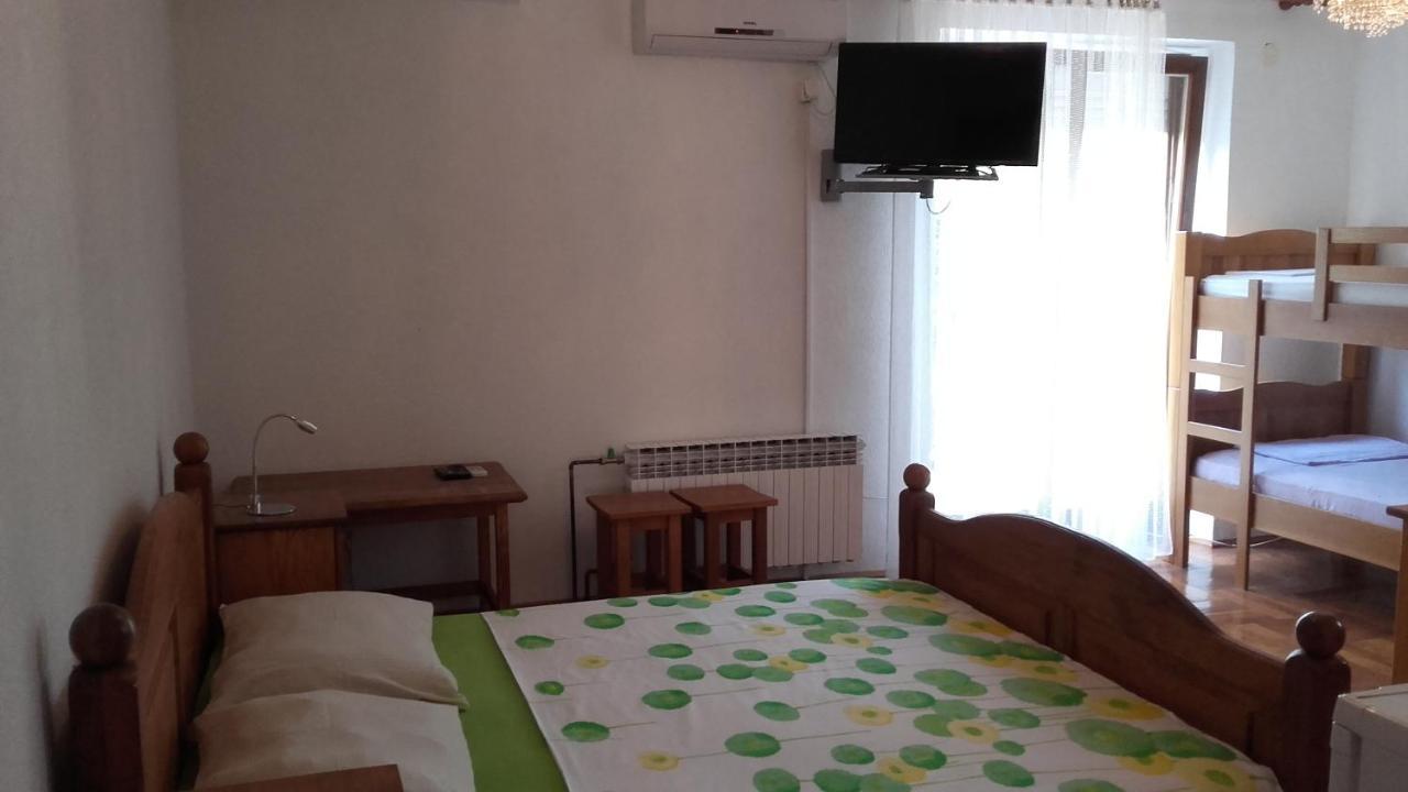 Villa Mateja Donji Okrug  Buitenkant foto