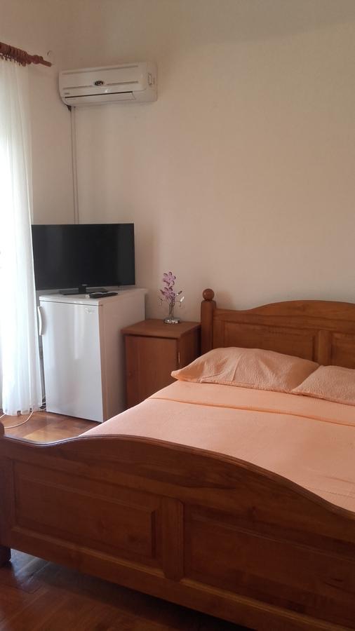 Villa Mateja Donji Okrug  Buitenkant foto